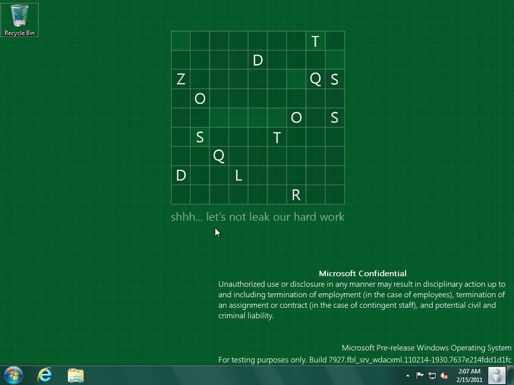 [Obrazek: Windows8-6.2.7927-Desktop.jpg]