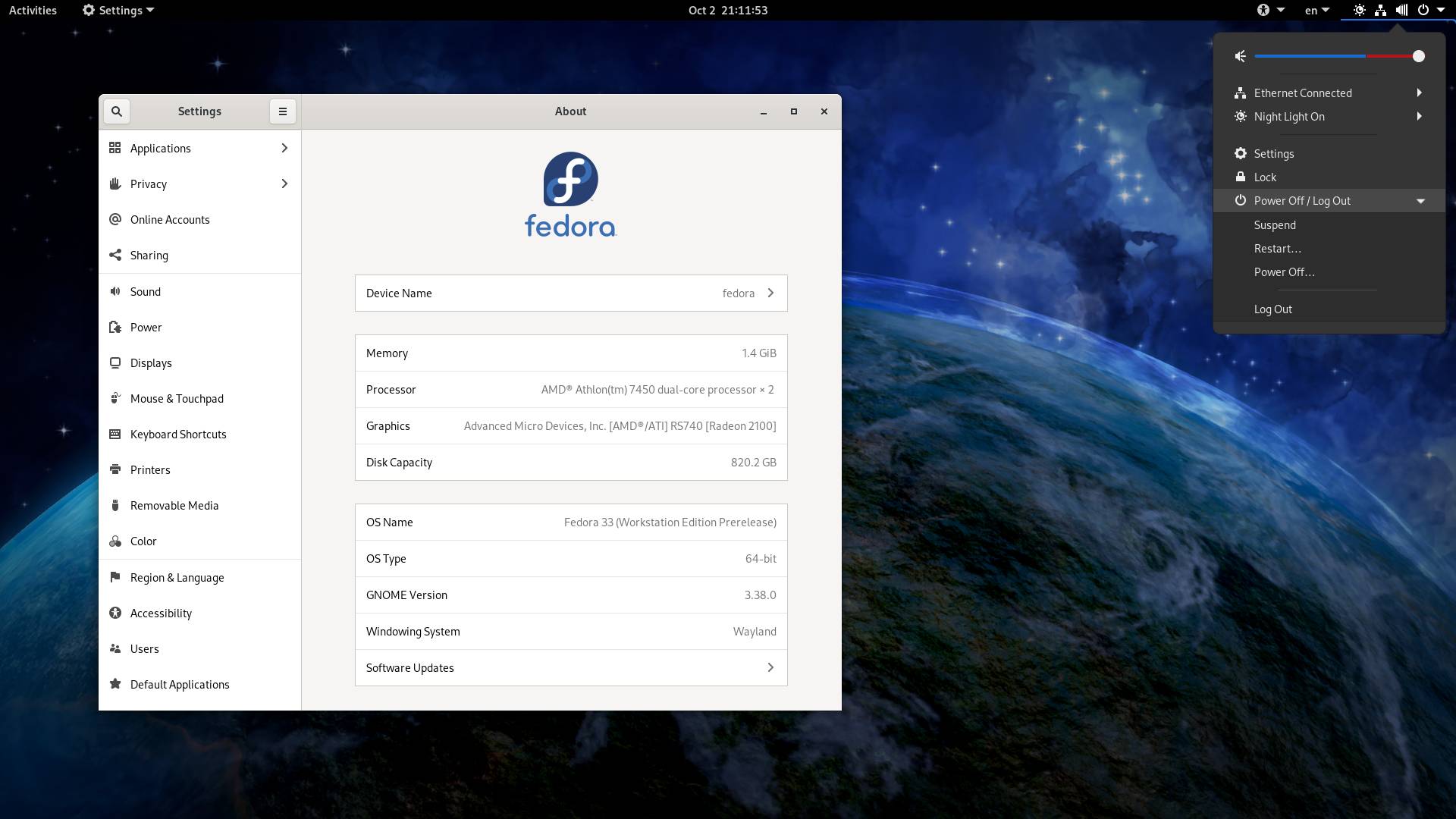 Interfejs użytkownika systemu Fedora oparty na GNOME.