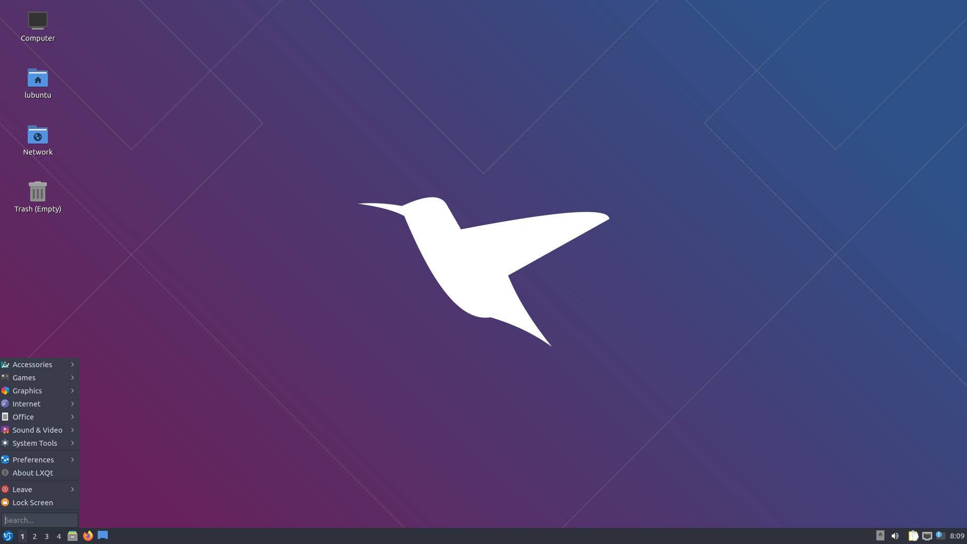 Domyślnie prekonfigurowany pulpit systemu Linux Lubuntu.
